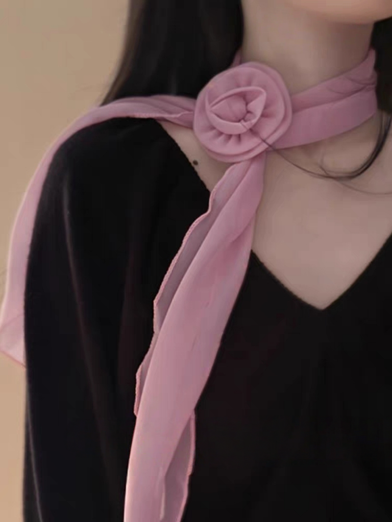 Rosette Tie-Neck Scarf/neckerchief